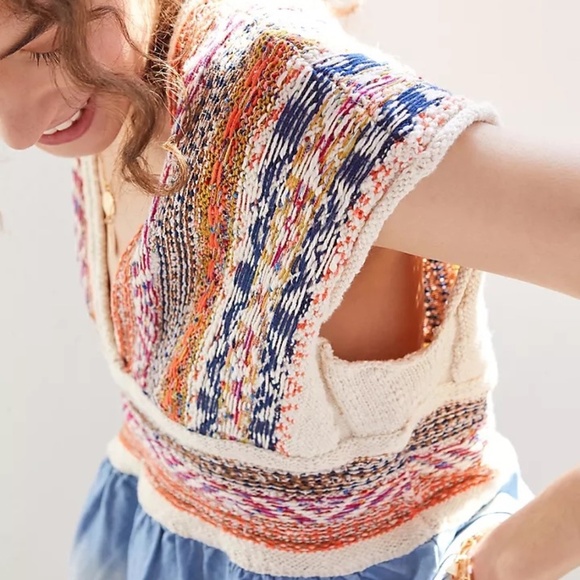 NWT Pilcro Embroidered Babydoll Top Medium - Picture 4 of 4